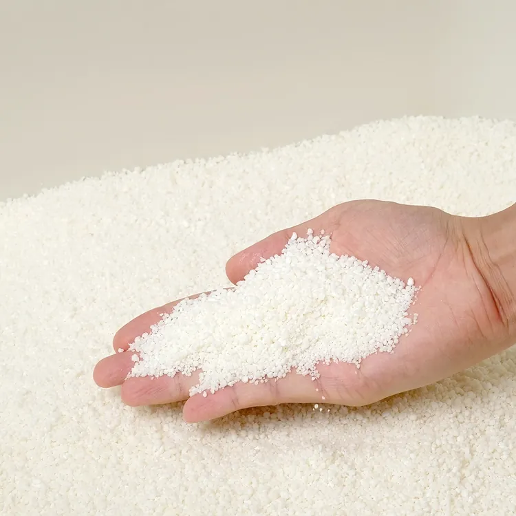 Fine-Granule Cassava-Based Cat Litter